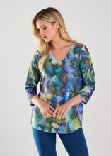 Load image into Gallery viewer, FDJ - 3033451 - V Neck Top - Norah
