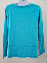 Load image into Gallery viewer, Escape - E10020 - Cotton Pocket Pullover - Maui
