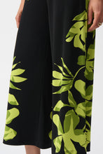 Load image into Gallery viewer, Joseph Ribkoff - 251189 - Silky Knit Floral Print Culotte Pants - Black/Multi
