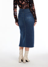 Load image into Gallery viewer, FDJ - 6981843 - Side Slit Denim Skirt - Dark Wash
