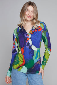 Claire Desjardins - 91742 - V-Neck Top - Loving Amazonia Print